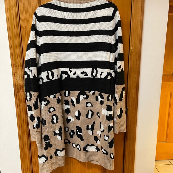 Heimish Perfectly Priscilla Boutique 1X/2X - Picture 2 of 3